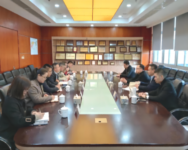 提振外貿(mào)信心 助企攻堅克難——經(jīng)開區(qū)管委會主任戴鋒一行蒞臨我司調(diào)研指導